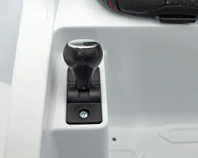 Ramiz Vozidlo Lamborghini Invencible Biela