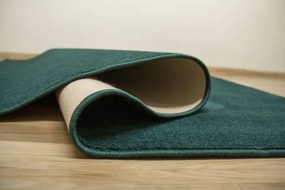 Metrážny koberec SIERRA 40 fľaškovo zelený