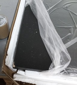 AKCIA Čierny jedálenský stôl TESSA 120x60 II. akosť