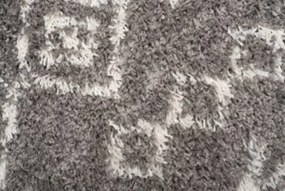 TA Koberec G940B TMAVO ŠEDÁ/KRÉMOVÁ BOHO STRAPCE