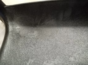 AKCIA Čierna plastová stolička KATO II. akosť