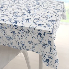 Biante Dekoračný štvorcový obrus PML-060 Modré lúčne kvety na bielom 80x80 cm