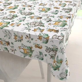 Biante Detský bavlnený obdĺžnikový obrus Sandra SA-459 Lesné zvieratká na bielom 100x140 cm