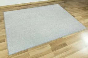 Metrážny koberec Wembley 475 sivý