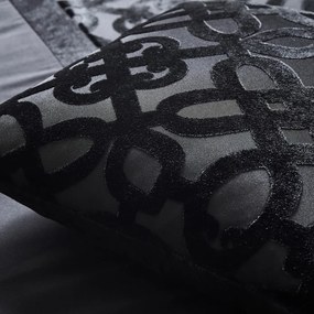 Zamatový dekoračný vankúš 43x43 cm Lattice Cut – Catherine Lansfield