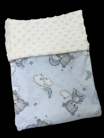 Deka Macko – modrá/minky krémová 60x70 cm – detská deka s motívom medvedíka