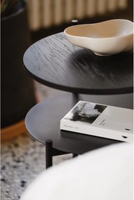 Čierny nočný stolík s doskou v dubovom dekore Tu – noo.ma