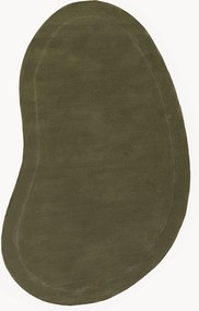 Ručne tuftovaný vlnený koberec v organickom tvare Kadey