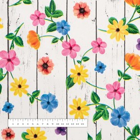 PVC obrus Farebné kvety na bielom drevodekore PV-110 - metráž š. 140 cm