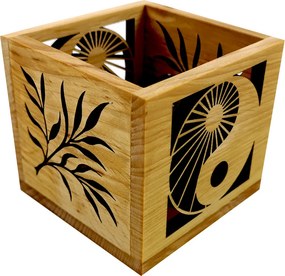 AMADEA Drevený svietnik kocky s motívom jin-jang a vetvičky, masívne drevo, 10x10x10 cm