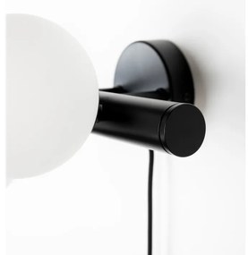 Čierno-biele nástenné svietidlo Monica – White Label