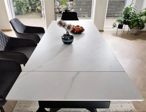 Jedálenský rozkladací stôl Laconi 160/220 cm keramika biely mramor/čierny