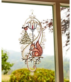 Okenná dekorácia "Veverička" Výška 36 cm.