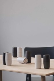 Stelton Mlynček na soľ Norman Foster – Light Grey