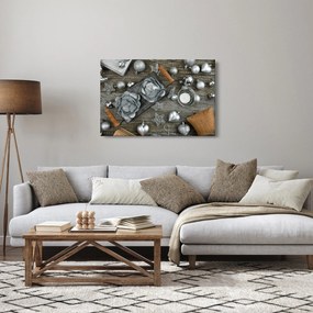Obraz - strieborné vianočné dekorácie (90x60 cm)