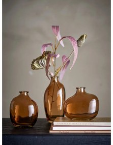 Oranžová sklenená váza (výška 15,5 cm) Tilia – Bloomingville