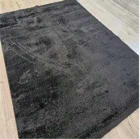 Čierny huňatý koberec Plush Deluxe – vysoký vlas 30 mm Rozmer: 50x80 cm