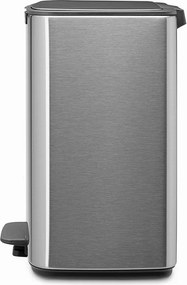Pedálový oceľový odpadkový kôš v matne striebornej farbe 12 l Bo – Brabantia