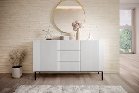 Komoda Nicole 150 cm s 3 zásuvkami - biely mat / čierna