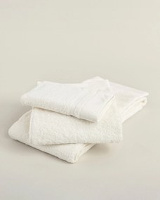 Uterák Essence 70x140 cm pure white