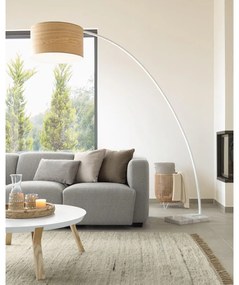 Biela/v prírodnej farbe stojacia lampa s dreveným tienidlom (výška 210 cm) Juhe Ash – Kave Home