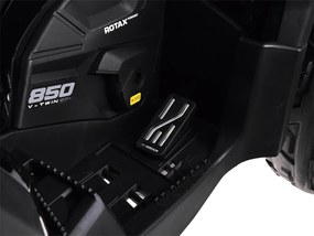 JOKOMISIADA Detská štvorkolka na akumulátor pre 2 osoby CAN-AM OUTLANDER 4x4 s LED panelom PA0326 čierna