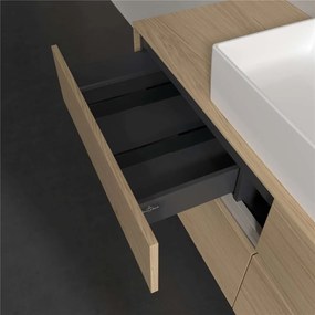 VILLEROY &amp; BOCH Collaro závesná skrinka pod umývadlo na dosku (umývadlo v strede), 4 zásuvky, s LED osvetlením, 1400 x 500 x 548 mm, Nordic Oak, C131B0VJ