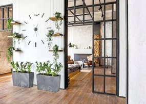 Truhlík s vkladom Bloom sivý betón