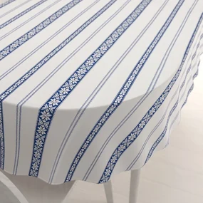 Biante Bavlnený oválny obrus Sandra SA-590 Modrý ľudový vzor na bielom 140x180 cm
