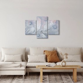 Obraz - Modré kvety na stene (90x60 cm)