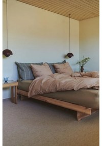 Dvojlôžková posteľ z borovicového dreva 140x200 cm – Karup Design