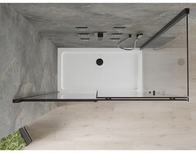 Mexen Omega, sprchovací kút s posuvnými dverami 140 (dvere) x 80 (stena) cm, 8mm číre sklo, čierny profil + slim sprchová vanička biela s čiernym sifónom, 825-140-080-70-00-4010B