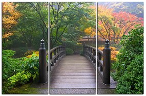 Obraz na plátne - Drevený most v jesennej záhrade 1186B (135x90 cm)