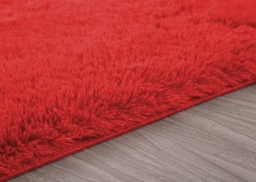 Protišmykový koberec SHAGGY červený