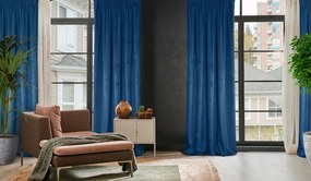 ZATEMŇOVACÍ ZÁVES NA PÁSKE ROSA 135X300 CM TMAVOMODRÁ