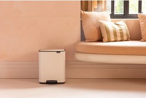 Béžový pedálový oceľový odpadkový kôš 12 l Bo – Brabantia