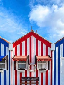 Umelecká fotografie Traditional colorful striped houses in Costa, Isabel Pavia, (30 x 40 cm)