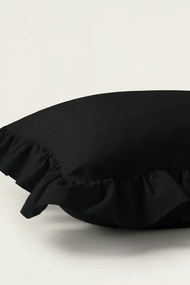 Saténová obliečka na vankúš RUFFY PREMIUM čierna Rozmer: 70x80 cm