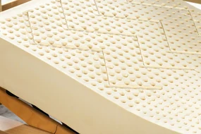 Novaya Latexový matrac EKO 100% prírodný (všetky tvrdosti) Rozmer: 200x200, Poťahová látka: Aloe Vera, Tvrdosť matraca: Stredne Tvrdý (72 kg/m3)