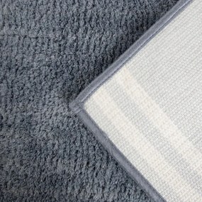 Kúpeľňový koberček AORE modrý s bielymi pruhmi 743634
