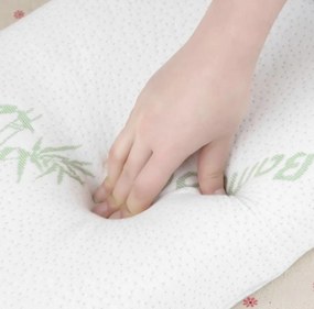 INTERMEDIC SK Ergonomický vankúš 60x40 z pamäťovej peny – bambusový poťah, prateľný, hypoalergénny