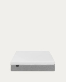 Stredne tvrdý penový matrac 135x190 cm Eva – Kave Home