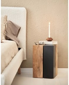 Odkladací stolík z teakového dreva Kave Home Ognak