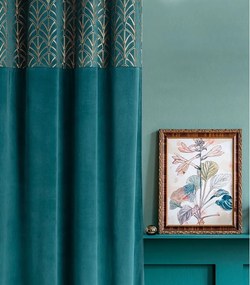 Elegantný petrolejovo zelený zatemňujúci záves so striebornými kruhmi 140x280 cm