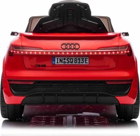 Elektrické autíčko Audi SQ8 červené