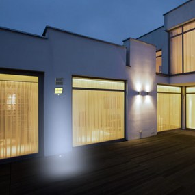 Solárna lampa so senzorom pohybu a súmraku 120 LED
