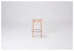 Barová stolička z dubového dreva v prírodnej farbe (výška sedadla 65 cm) Nora – Gazzda