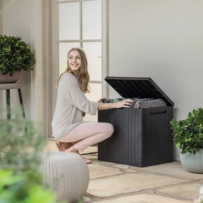 Záhradný plastový úložný box City Storage 113 l, čierny