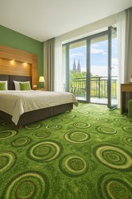 ITC, Koberec metráž Drops 24, na mieru, šíře 4m, zelená, filc, chodba / predsieň