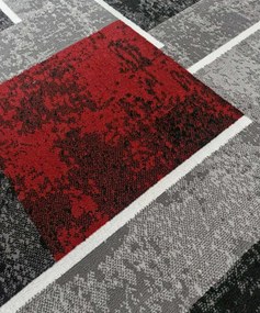 HU Sivo-červený geometrický kockovaný obdĺžnikový koberec NEW IDEA 90311-0564 Rozmer: 50x80 cm